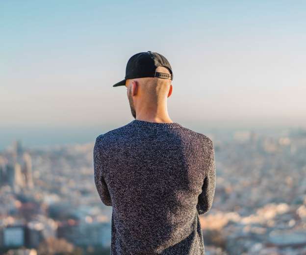 How To Travel Safely While LGBTQ